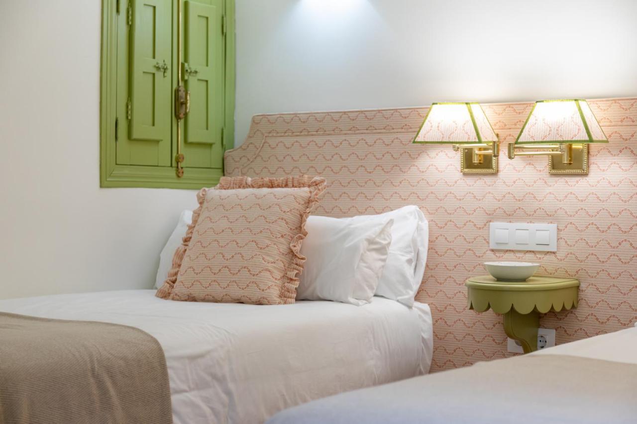 Nuea Giralda Hotel Seville Ngoại thất bức ảnh