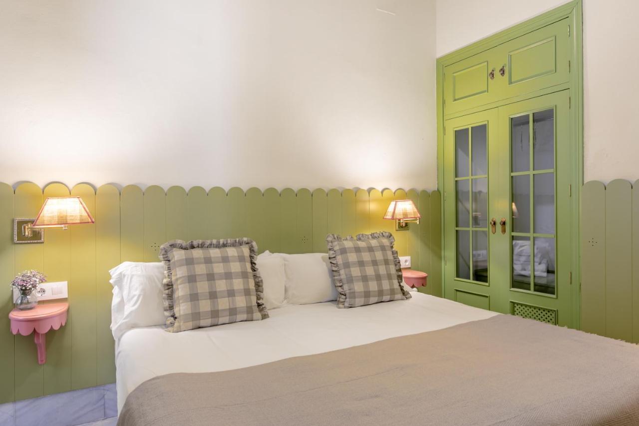 Nuea Giralda Hotel Seville Ngoại thất bức ảnh