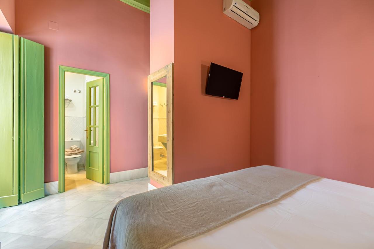 Nuea Giralda Hotel Seville Ngoại thất bức ảnh