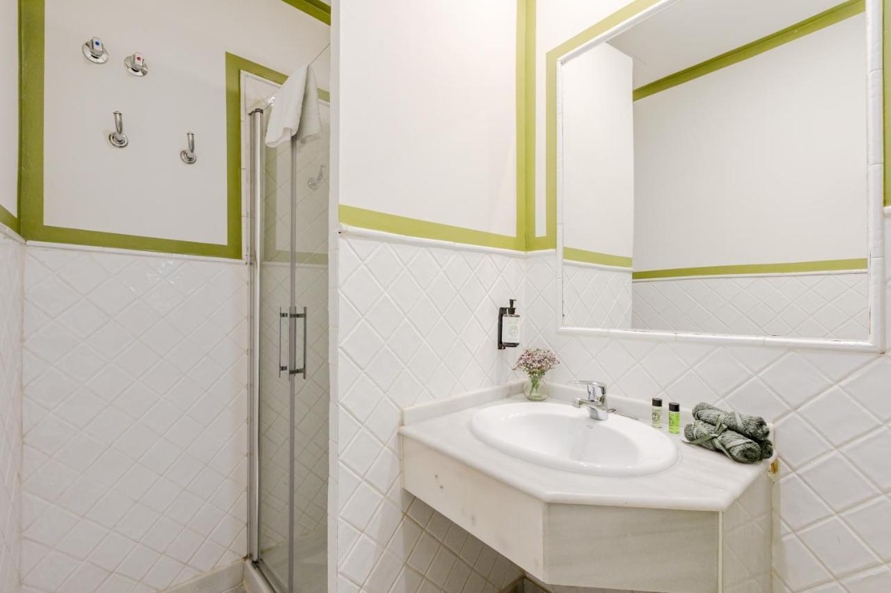 Nuea Giralda Hotel Seville Ngoại thất bức ảnh