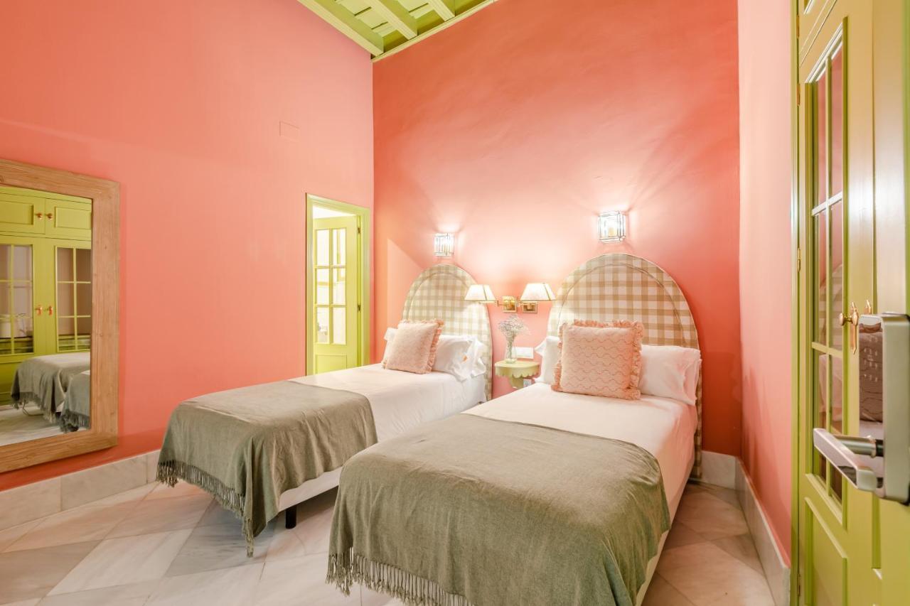 Nuea Giralda Hotel Seville Ngoại thất bức ảnh
