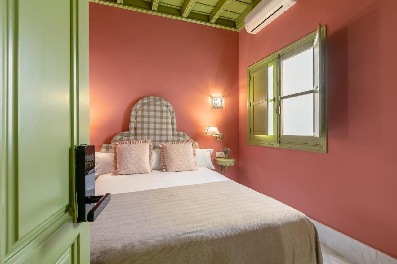 Nuea Giralda Hotel Seville Ngoại thất bức ảnh